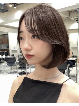 サイン 表参道(SIGN) 韓国ヘアーハッシュカットレイヤーカットグレージュブリーチ無し