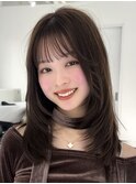 ハイライトカラーミルクティーベージュレイヤーカット