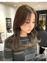 流れる顔まわりカット