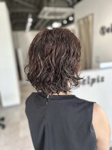 エルピス 中央林間店(elpis)&nbsp;くせ毛風カール×白髪ぼかしカラー