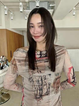 フィルムス 横浜(FILMS) 暗めカラー/レイヤーカット/マロンベージュ/くすみベージュ/横浜