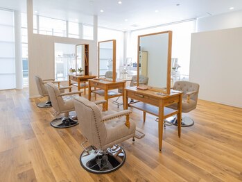 オーガニックカラー白髪染め専門店Organic 前橋みなみモール店【4/24 OPEN（予定）】 の写真/【国産の最高級オーガニックカラー剤を使用】髪と肌に優しいカラー剤を使用し女性の髪のお悩みを解決します