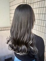 マティーナ ヘアー 池袋(Matina hair)&nbsp;【グレージュ/シルバー/インナーカラー】池袋駅・ブリーチ