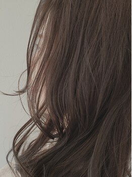 チャボッ(chabott)の写真/【今から本格的なヘアケアを！】豊富な知識をもつケアリストが在籍☆あなたの美髪をプロデュース！