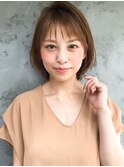 大人かわいい 黒髪 エアリーミディ 小顔カット 薄めバング外ハネ