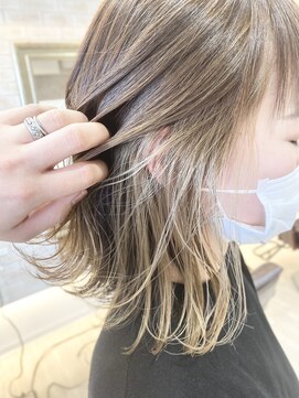 ヴィアスヘアー(vias hair) インナーカラー×ベージュ