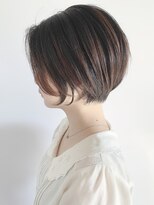 ステア ケース(stair case)&nbsp;丸みショートボブ/耳かけショート/20代30代40代髪型