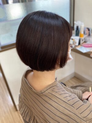 あなたに似合うショート・ボブをご提案。骨格や髪質を見極め、理想のショートヘアを実現します♪