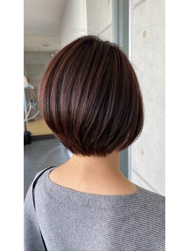 シャロン(Sharon by Rita) 大人ショート