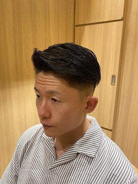ヘアーモードキクチ 日本橋三越前店 フェードハードパートスタイル