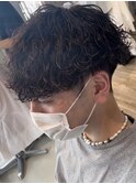 波巻きスパイラルパーマメンズマッシュツーブロックメンズパーマ