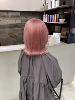ベビーピンク　ピンクカラー　ホワイトピンク