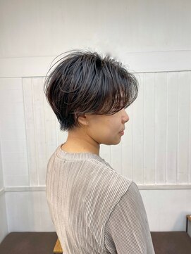 ナンバー アンフィール 渋谷(N° anfeel) 大人レイヤーナチュラルくびれヘア無造作丸みショートマッシュ