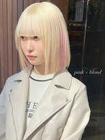 ベレーザ 渋谷(BELEZA)&nbsp;7397グレーベージュハイトーングラデーションインナーカラーボブ