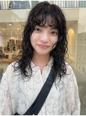 セミロング　ウェーブパーマ