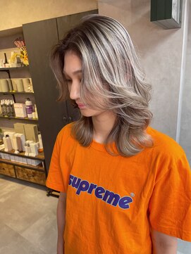 サニー 渋谷(SUNNY) バレイヤージュ、ハイライト、レイヤーカット、グレージュ