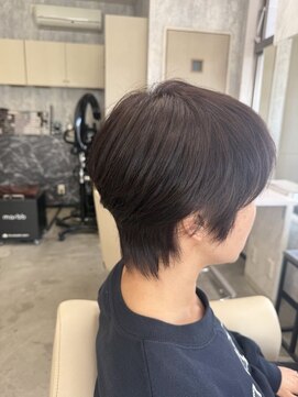 イーラ(E-LA) 定期カット　ショートボブ