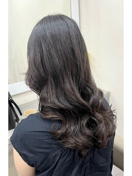 アミー 銀座(Ammy) 韓国風コテ巻きパーマ 纐纈