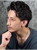 大人の色気漂うニュアンスパーマ