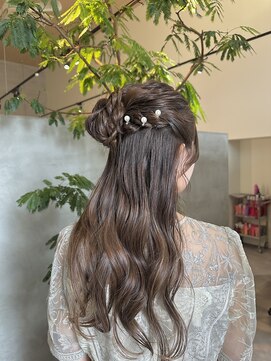 ルプラス(le place.) ハーフアップアレンジ