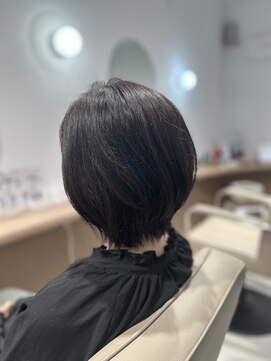 トーンバイダブルエイチ(Tone by WH) くびれボブ