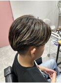 センターパートハイライトメンズカラー眉毛刈り上げ白髪ぼかし