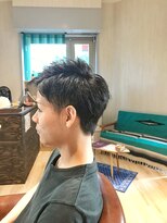 ファミリア ヘアーワークス(FAMILIA HAIR WORKS) スッキリ万能ショート