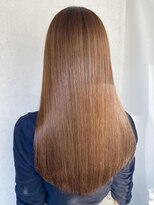 プラグ バイ ネオリーブ(plug by neolive)&nbsp;髪質改善　美髪　酸熱トリートメント【m i o.】