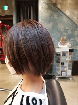 ユーアールキャッスル(UR CASTLE) ショートボブ オーキッド