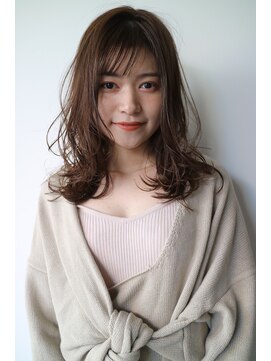 アールヘア ナチュラルアンドオーガニックサロン ローレイヤーミディアム【オーガニックカラーオリーブベージュ】