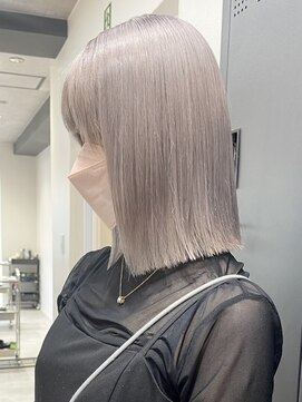 ツキ 横浜店(tuki) ミルクティーベージュダブルカラーケアブリーチインナーカラー