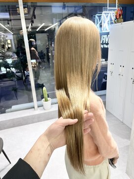 ファイブバイジエクト 堀江(FIVE by The Ect) ブロンドカラー