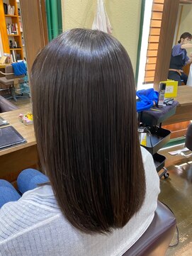 エルパライソ 鯖江店(Elparaiso) 鯖江/髪質改善/オッジオット/白髪染め/縮毛矯正/ヘッドスパ