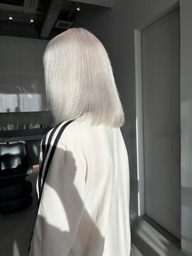 ソル 栄矢場町(SOL) White