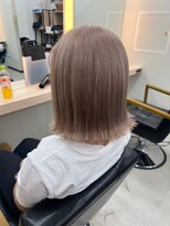 アリープパロット(ALEAP parrot)&nbsp;切りっぱなしボブ/モカベージュ