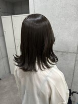 ネウィ 池袋(newi) 赤みオレンジ味を消した艶カラー