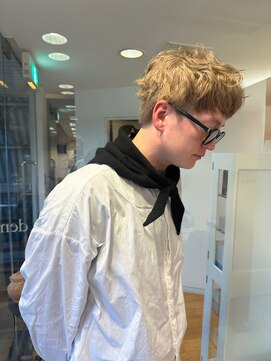 ル サロン LE SALON ダブルカラーでベージュマッシュ