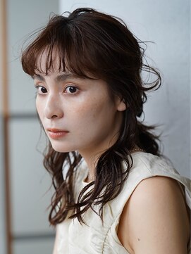 ワン 川崎(ONE) オリーブベージュ/ウェットヘア /レイヤーカット/川崎