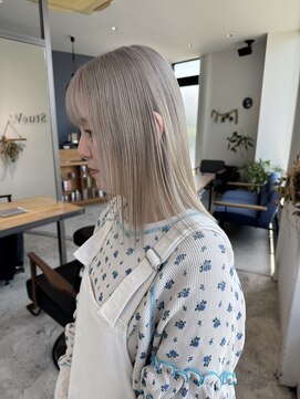 ストゥー(StueW.) ホワイトベージュ/ダブルカラー1/倉敷ブリーチ