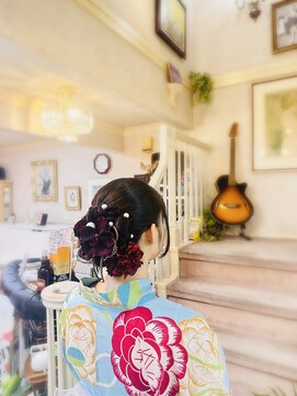 美容室 ティンカーベル 浴衣ヘア