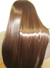 ヘアーアンドメイク アフロディーテ(APHRODITE)