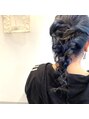 畔に&nbsp;ヘアアレンジ、特殊カラーもご相談ください＊
