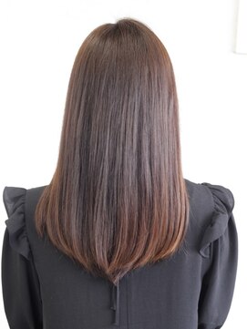 ララ(LALA) ツヤ髪ストレート