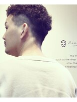 サンセリテ(suncerite)&nbsp;メンズ☆ツーブロック　刈り上げ　スタイリング簡単パーマ◎