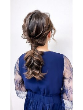 リレーション(Relation) ポニーテール