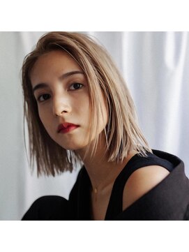 イミ(imi) 大人ボブ/外ハネボブ/ブリーチカラー/小顔カット/髪質改善[登戸]