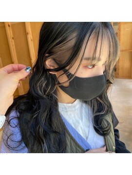 フンヌフンヌ セカンド インパクト(funnufunnu 2nd IMPACT) ホワイトベージュフェイスフレーミング【北戸田】