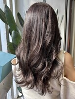 アン(Hair make un)&nbsp;お肌馴染み抜群◎ラベンダーアッシュ