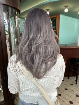 スリー(three) レイヤーカット