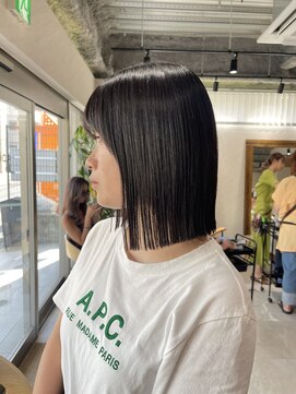 アドア 横浜(ADORE) 【ADORE横浜】切りっぱなし×ミディアム